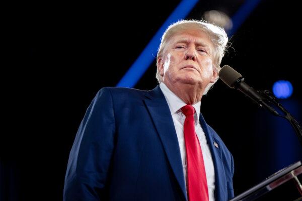 Former U.S. President Donald Trump speaks at the Hilton Anatole in Dallas, Texas, on Aug. 6, 2022. (Brandon Bell/Getty Images)