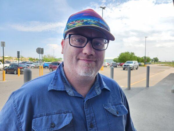 Jay Hill of Aberdeen, South Dakota, said he hoped to see new blood in the 2024 presidential election on June 9, 2023. (Allan Stein/The Epoch Times)