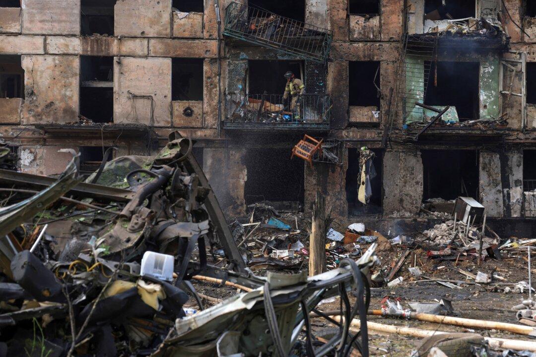 Russian Missile Attack Kills 11 in Ukrainian President’s Hometown