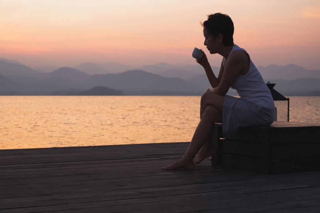 Reset Your Circadian Clock With 2 Habits