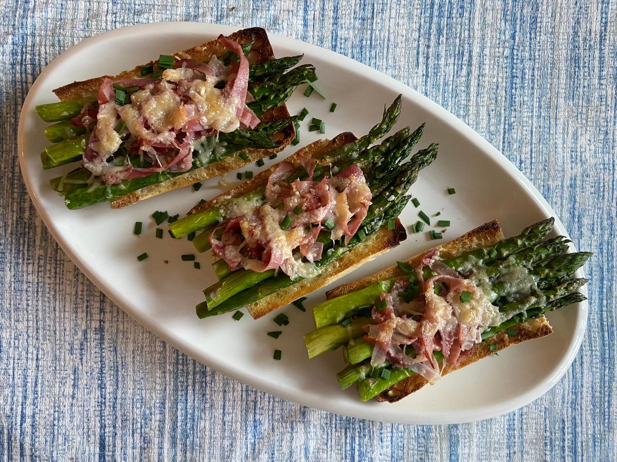 Let Me Tell You Why I’m in Love With Local Asparagus