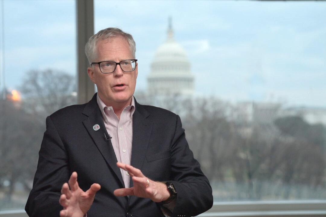 Pentagon Needs Major Reform, Former Defense Secretary Says