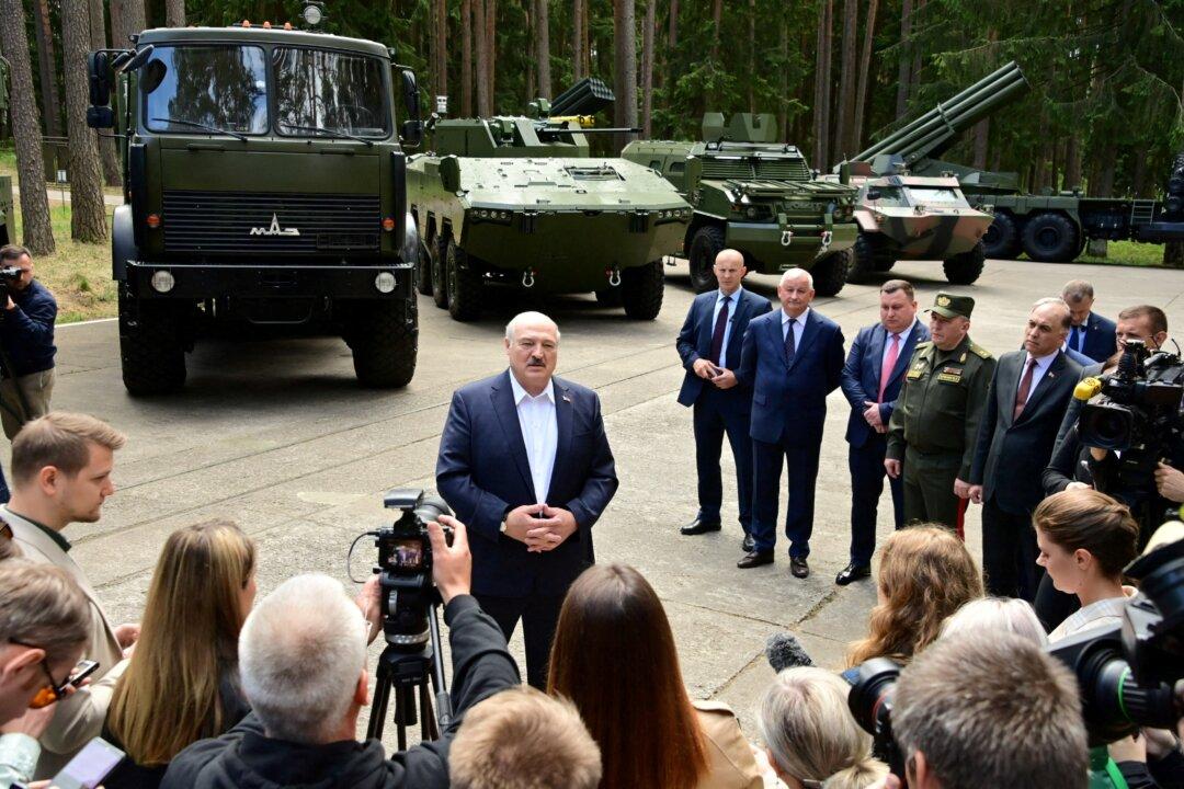 Belarus to Get Russian Tactical Nuclear Weapons ‘In Days’: Lukashenko