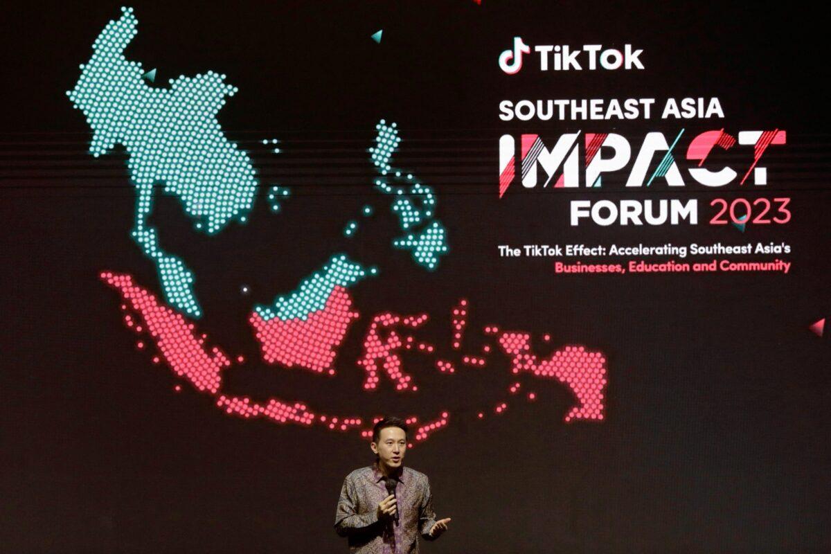TikTok Chief Executive Officer Shou Zi Chew delivers his speech during the launch of TikTok Socio-Economic Impact Report 2023 event at The Ritz Carlton, Pacific Place in Jakarta, Indonesia, on June 15, 2023. (Ajeng Dinar Ulfiana/Reuters)
