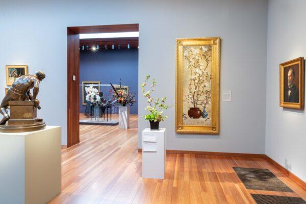Floral artists worked closely to give a sense of the line, color, and shape of a work of art. (de Young Museum)