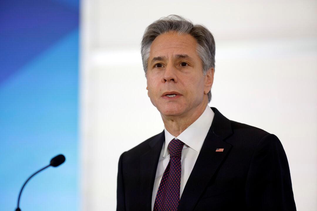 Blinken Says China Assured It Won’t Send Weapons to Russia