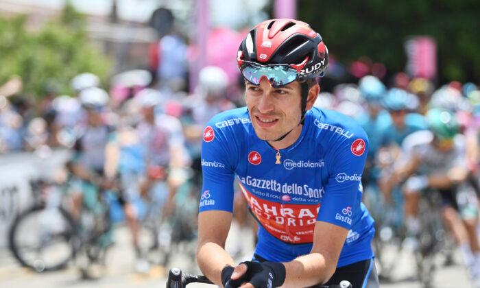 Swiss Cyclist Gino Mäder Dies Aged 26 After Falling Down a Ravine in the Tour de Suisse