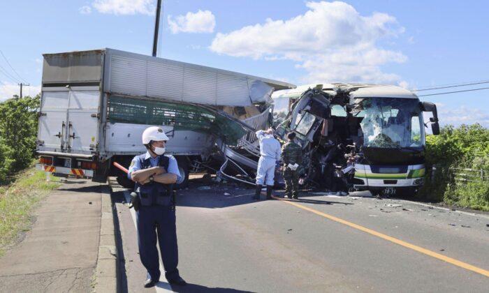 5 Killed After Truck Collides With Bus in Hokkaido in Northern Japan