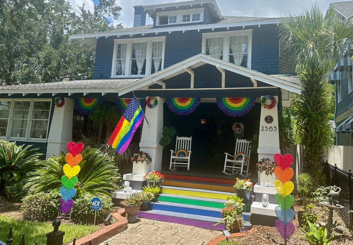 Many historic homes and businesses in the Riverside community of Jacksonville, Fla., show off exteriors bedazzled with rainbow-themed Pride Month decorations on June 18, 2023. (Nanette Holt/The Epoch Times)