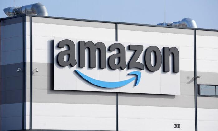 Amazon to Partner With Small Businesses for Package Delivery