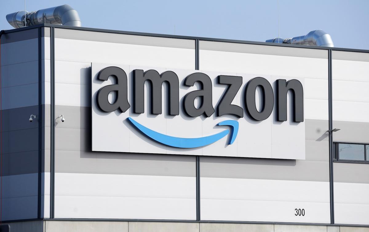 Amazon to Partner With Small Businesses for Package Delivery