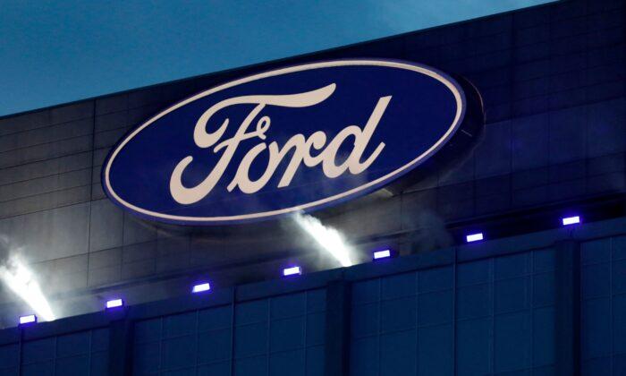 Ford Recalls Nearly 1 Million Trucks and SUVs Over Missing Manual Info