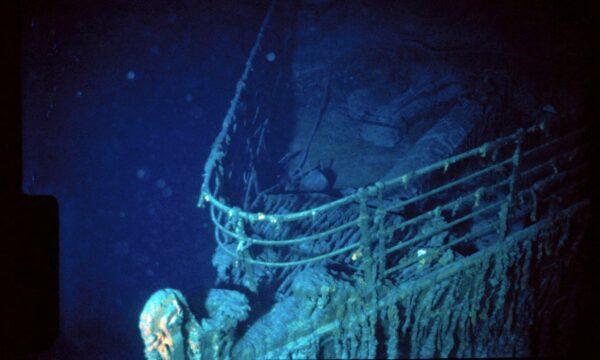 The bow of the Titanic is seen during a dive at the resting place of the ship's wreck, in July 1986. (WHOI Archives/Woods Hole Oceanographic Institution/Handout via Reuters)