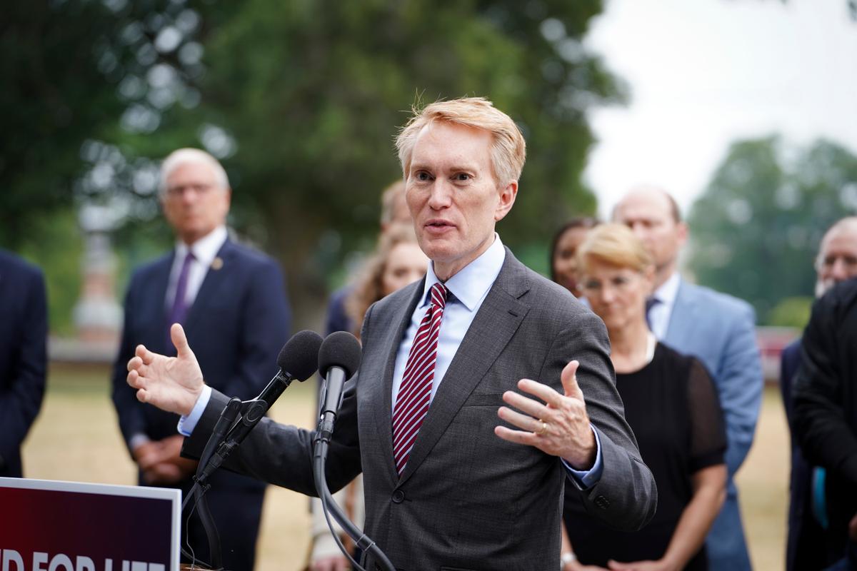 Sen. Lankford Introduces Bill to Prevent CCP From Undermining K-12, College Education