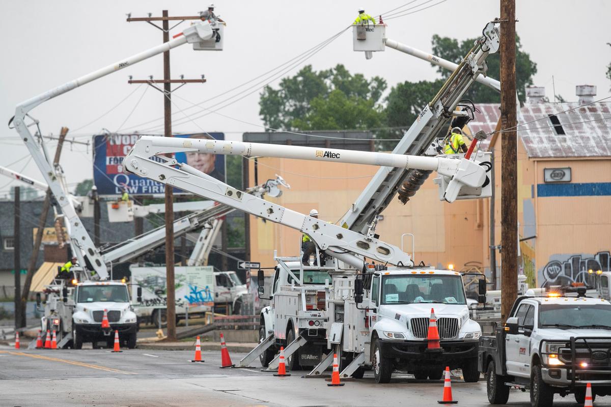 Thousands of Residents in Oklahoma and Louisiana Remain Without Power Following Weekend Storms