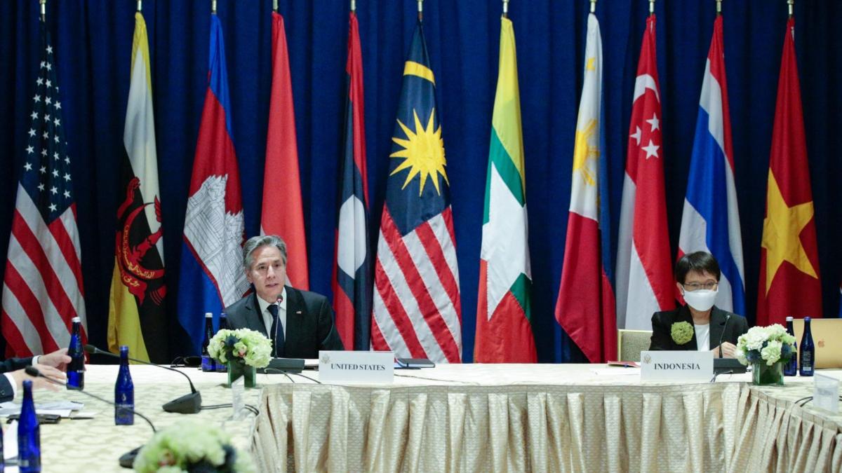 U.S. Secretary of State Antony Blinken (L) sits next to Indonesian Foreign Minister Retno Marsudi during a meeting with foreign ministers of the ASEAN nations on the sidelines of the 76th U.N. General Assembly in New York on Sept. 23, 2021. (Betancur/Pool/AFP via Getty Images)