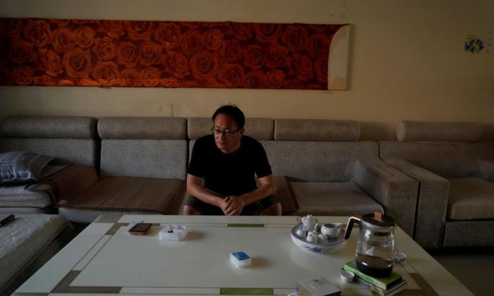 Chinese Human Rights Lawyer Chased out of 13 Homes in 2 Months as Pressure Rises on Legal Advocates