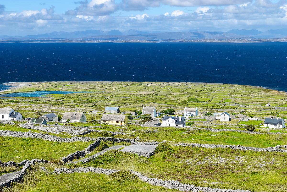 Ballinacregga is a typical settlement on Inishmore, one of the Aran Islands off the coast of Galway, Ireland. (matthi/Shutterstock)
