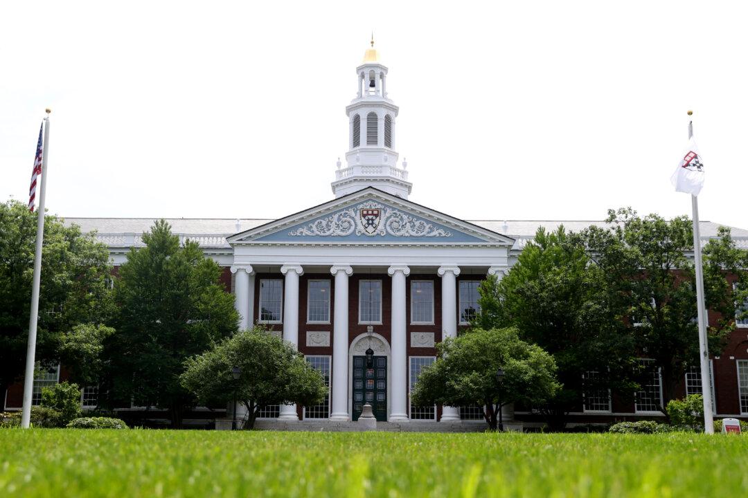 Austrian Business School Severs Ties With Harvard Over Surging Anti-Semitism