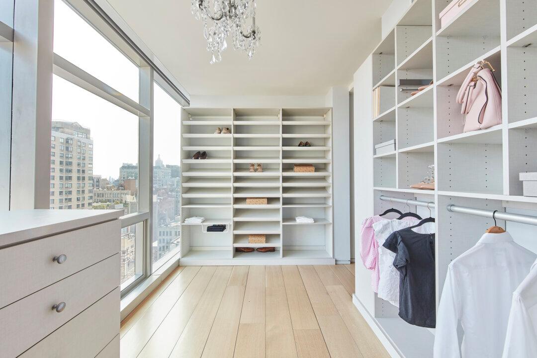 Closet Organization Tips