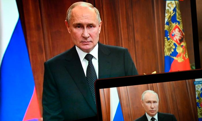 Russian President Vladimir Putin addresses the nation in Moscow on June 24, 2023. (Pavel Bednyakov, Sputnik, Kremlin Pool Photo via AP)