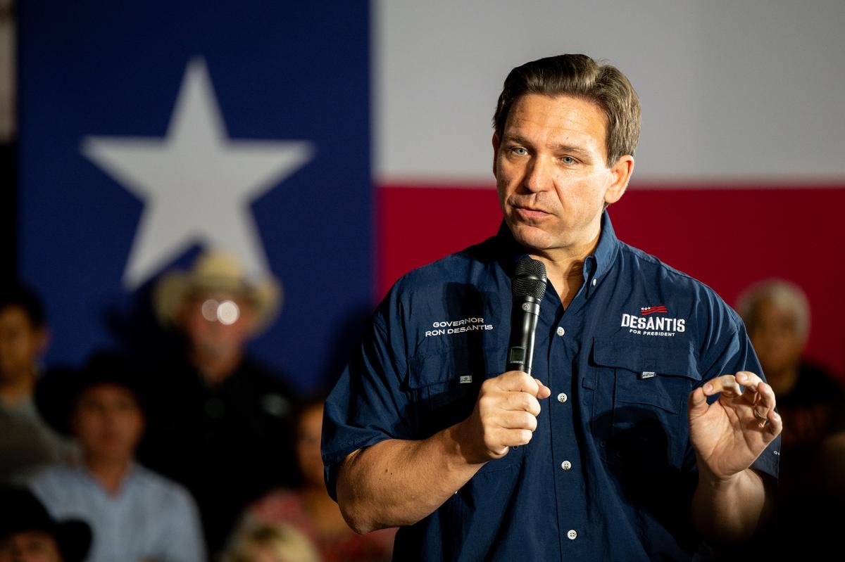 DeSantis Lands Endorsement of Florida’s Largest Police Union After Group Backed Trump in 2020