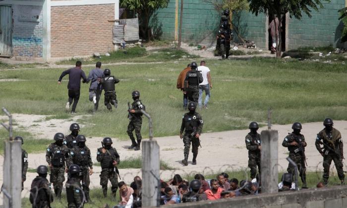 Honduras Military Takes Over Prisons After Dozens Die in Riot