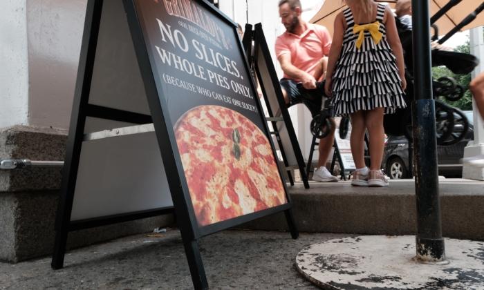 After Banning Gas Stoves, New York City Goes After Wood and Coal-Fired Pizzerias