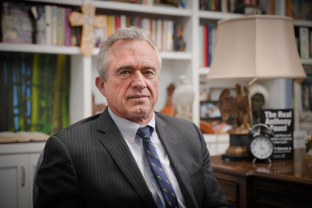 Robert F. Kennedy Jr. Says He’s ‘Proud' That Trump Likes Him