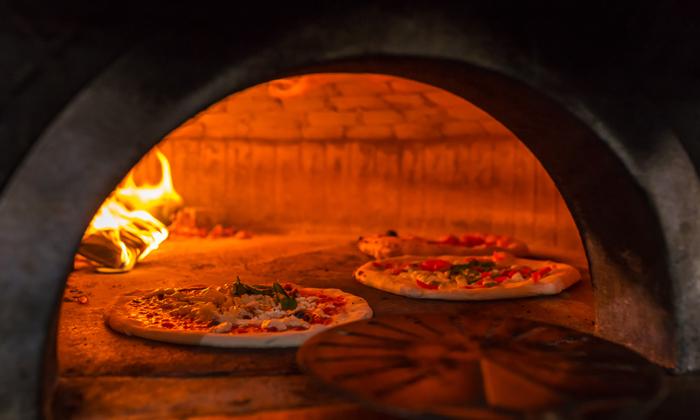 Debating the Wood-Fired Pizza Oven ‘Ban’: A Misleading Proposal?