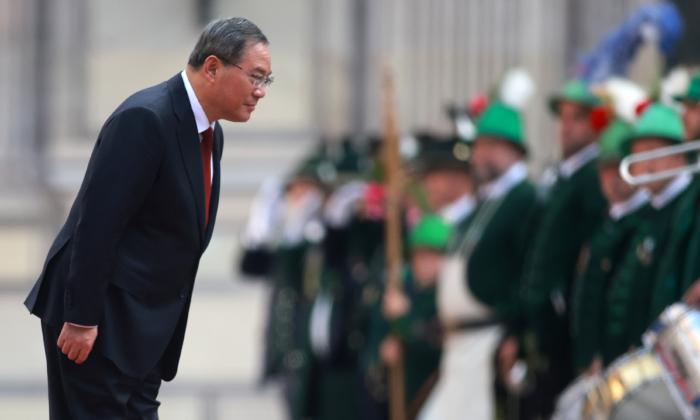 Chinese Premier’s Europe Trip Exposes His Weak Position in CCP: Analysts