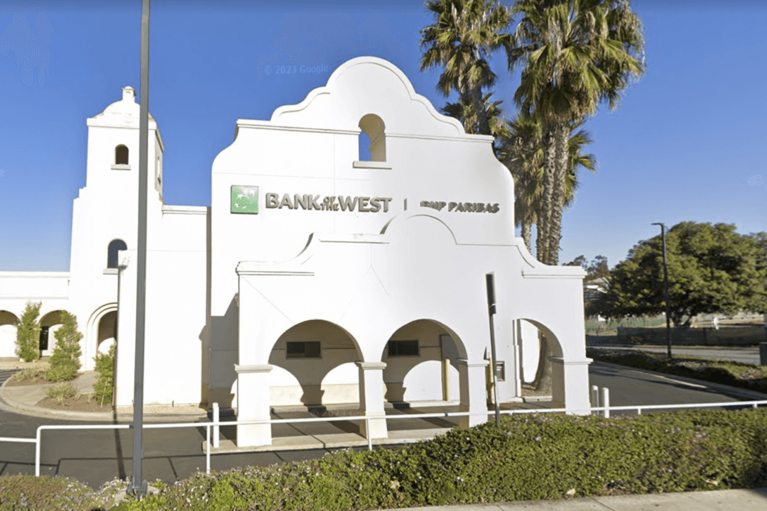 Man Pleads Guilty to Robbing Same San Diego Bank He Robbed 12 Years Ago