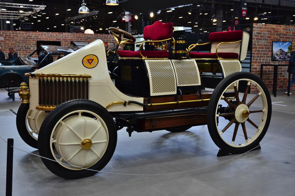 Ferdinand Porsche’s first hybrid vehicle, the 1890 Semper Vivus, introduced two years after he created the all-electric P1. (Lucille Cottin/Shutterstock)