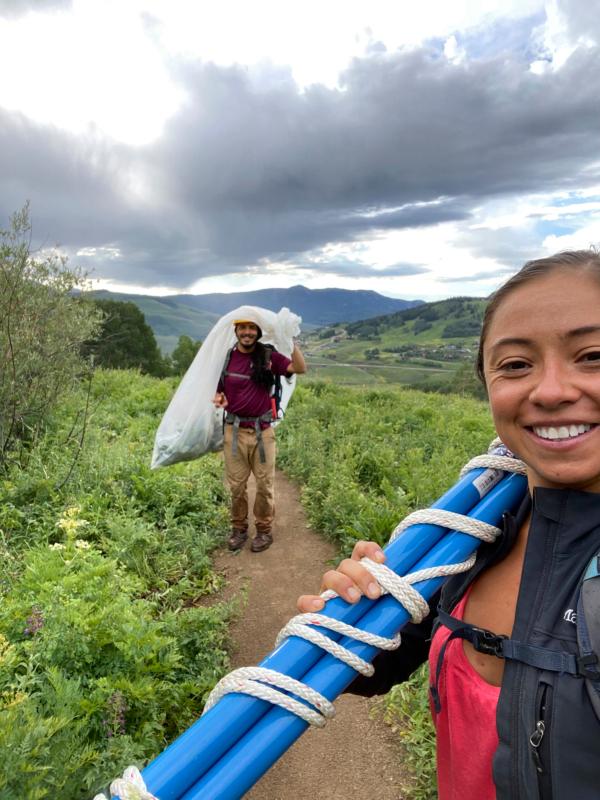 Gabriel Trujillo and and his fiancée, Roxanne Cruz-de Hoyos, right pose for a photo. (Roxanne Cruz-de Hoyos/AP Photo)