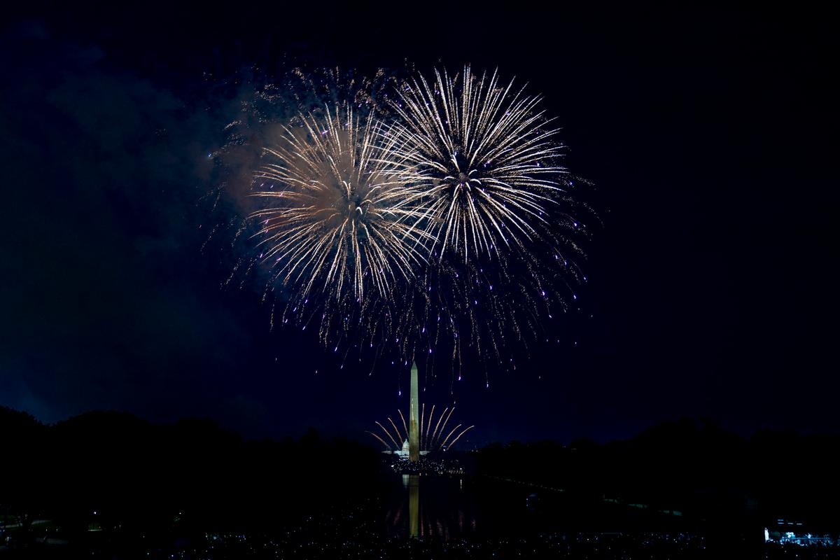 More Cities Across US Replace Traditional Fireworks With Drone Displays, Citing Fire Risks and Reduced Air Quality