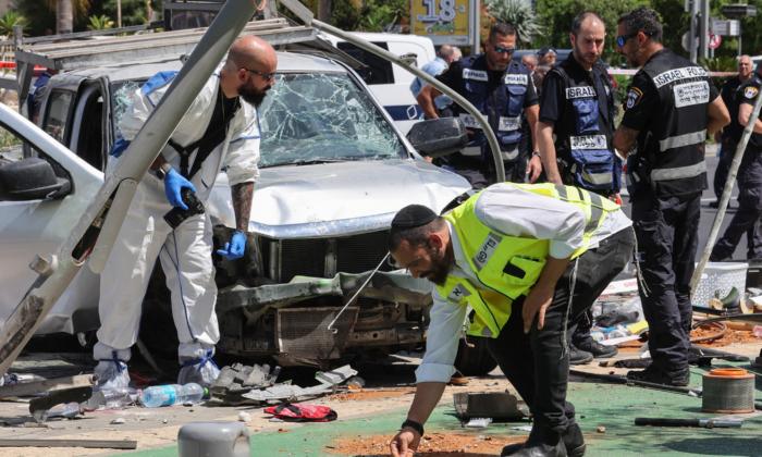 8 Injured in Palestinian Car-Ramming, Stabbing in Tel Aviv