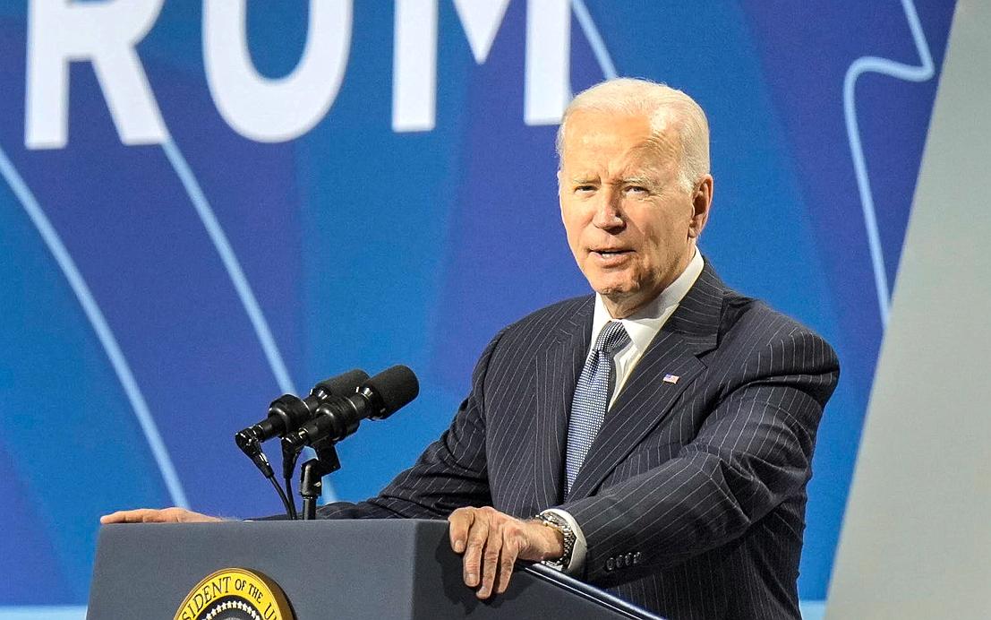 Union Fights Signal Danger Ahead for Bidenomics