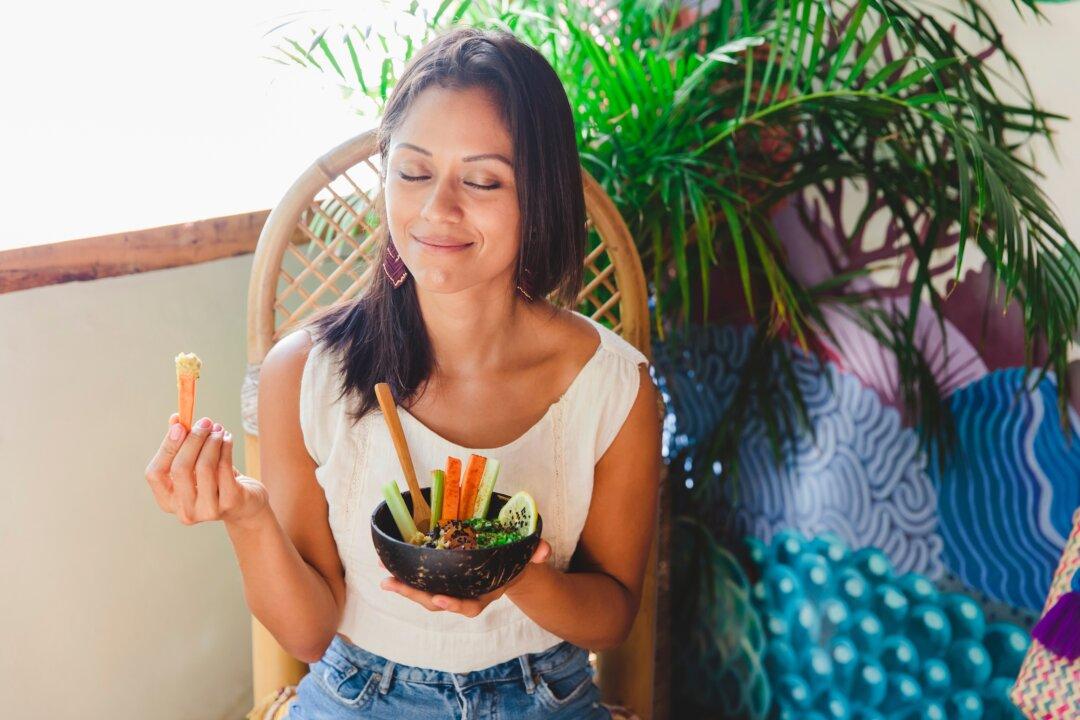 Mindful Eating for Health and Pleasure