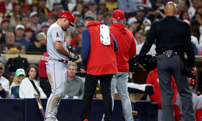 Mike Trout Has Surgery on His Broken Left Wrist; Timetable for Return Unknown