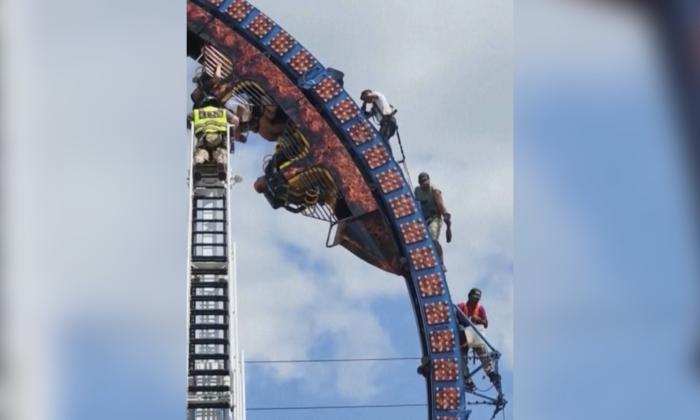 Wisconsin Probes How 8 Roller-Coaster Riders Became Trapped Upside Down for Hours