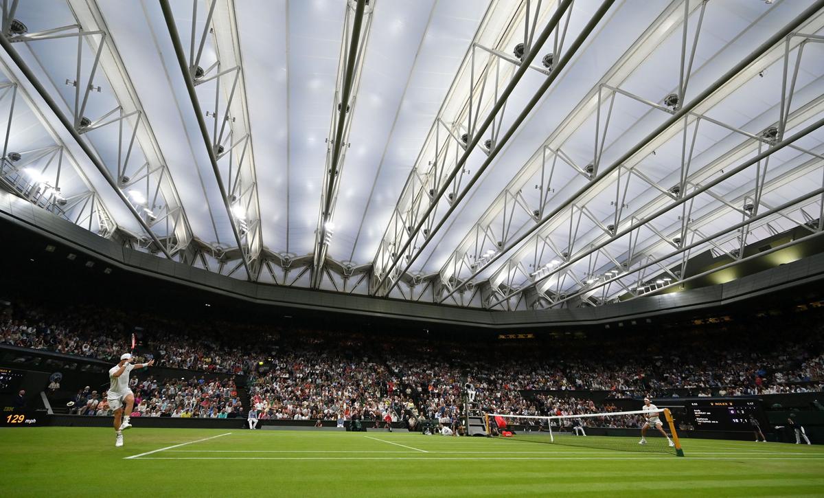 Wimbledon Is Finally Dry as Organizers Try to Catch up Following 3 Days of Rain
