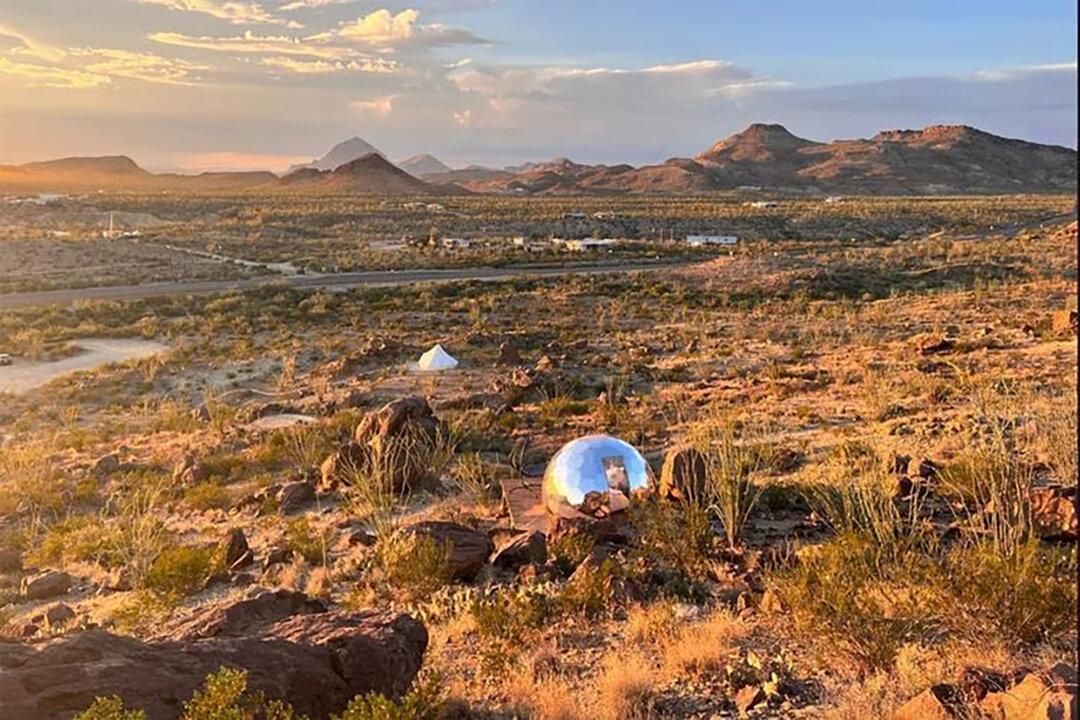 A ‘Mirrored Space Pod’ in Texas Is Named Best ‘Glamping’ Spot in the US