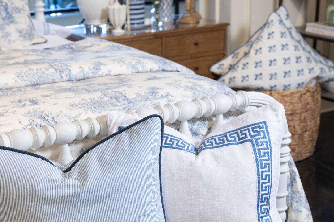 The Art of Pillow Trim