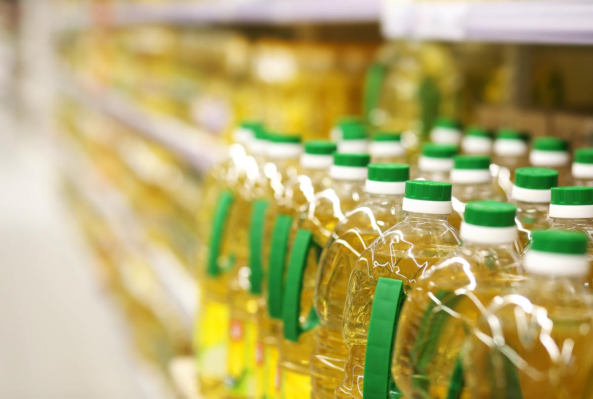 Soybean Oil-Rich Diet Can Hurt Your Gut Health, Potentially Leading to Colitis: Study