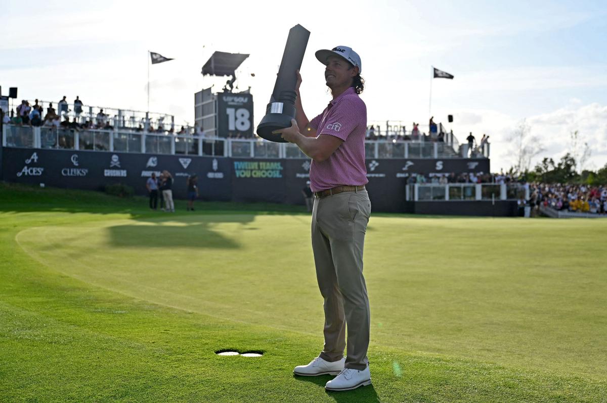 Cameron Smith Holds on for LIV London Title