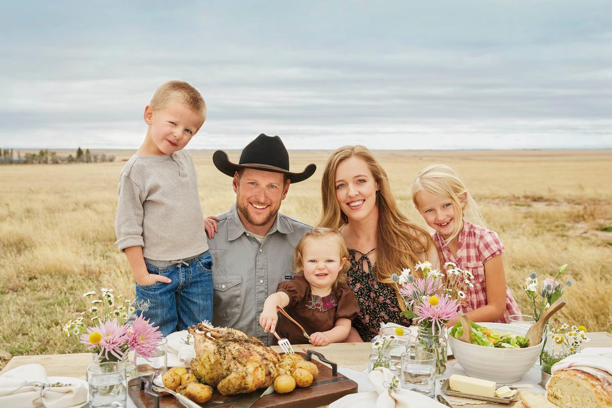 The Winger family. (Courtesy of <a href="https://www.theprairiehomestead.com/">Jill Winger</a>)