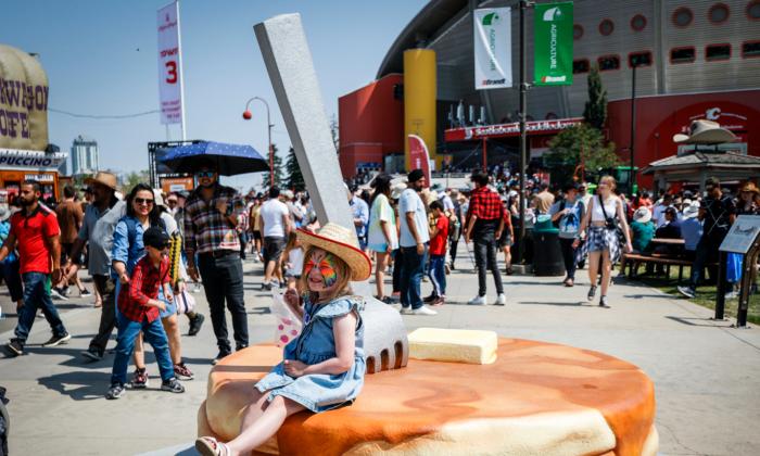 Calgary Stampede Sets New Guinness World Record for Most Pancakes Served