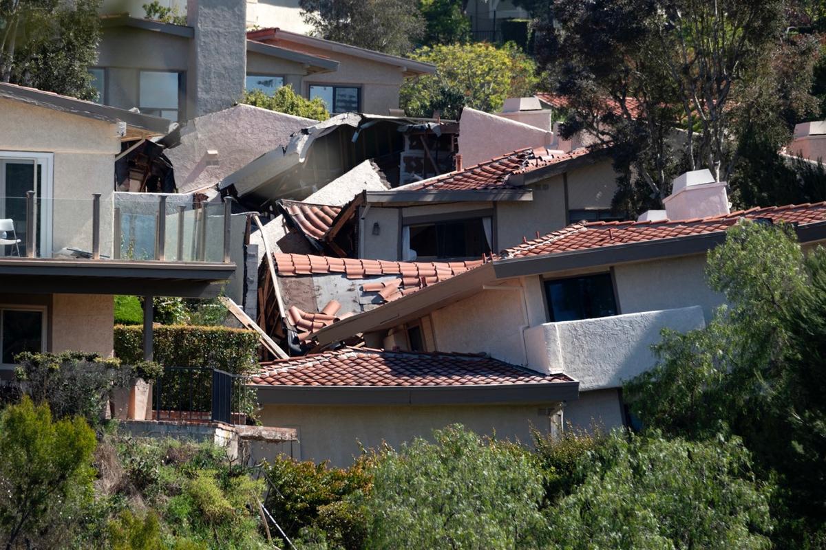 Destructive Southern California Landslide Slows but More Homes Ordered Evacuated as Sewer Breaks