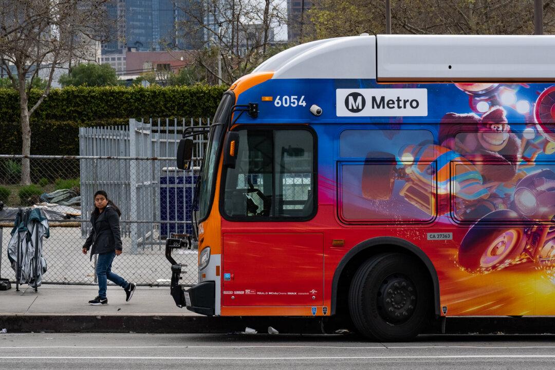 One Dead, One Wounded in Metro Bus Stop Shooting in Los Angeles