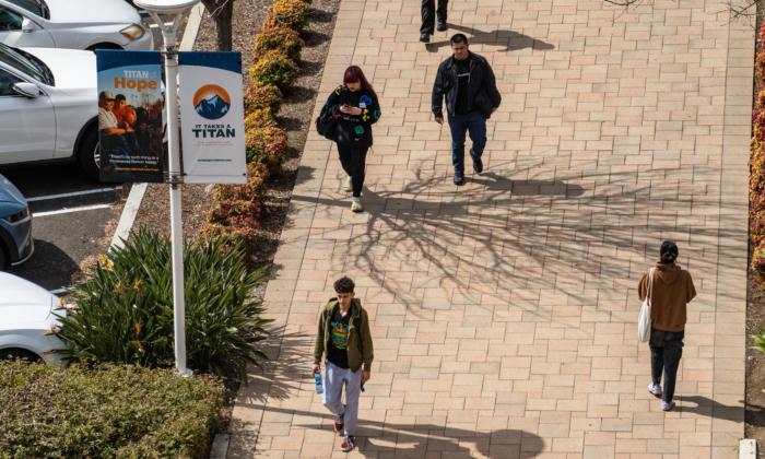 Cal State Student Assistants Vote to Join Campus Employees Union